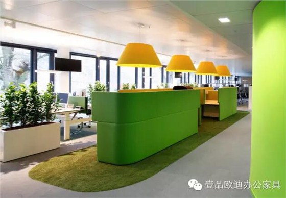 為什么辦公室里一定要養植物？-壹品歐迪辦公家具