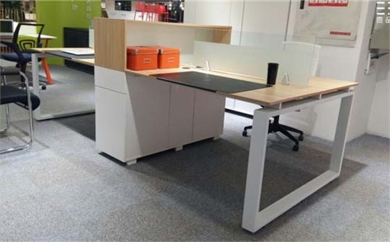 現代辦公家具定制廠家