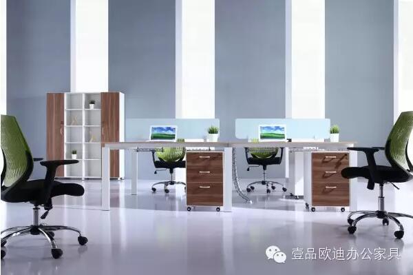 選擇辦公家具的最佳時期？