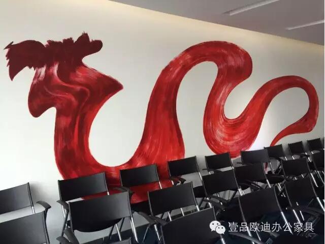 【央視新聞客戶端】京東JD讓老百姓放心網購，壹品歐迪讓京東JD綠色辦公